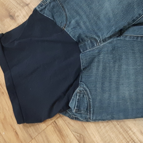 Maternity jeans - Picture 2 of 3